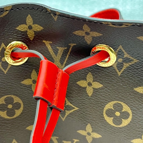 Authenticated Louis Vuitton NéoNoé - NEW (never used) - Picture 3 of 4